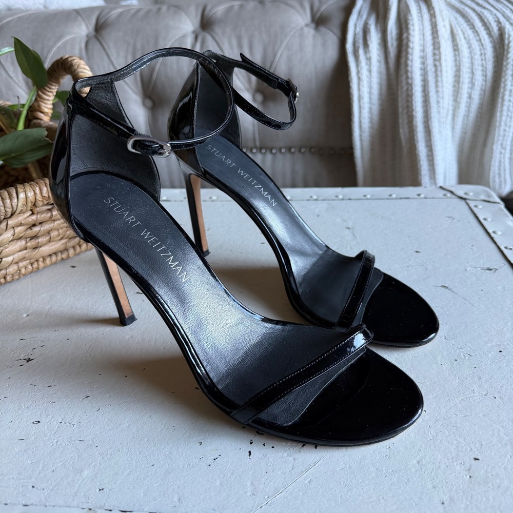 STUART WEITZMAN Nudist Sandal Black Patent Leather Women's Size 9